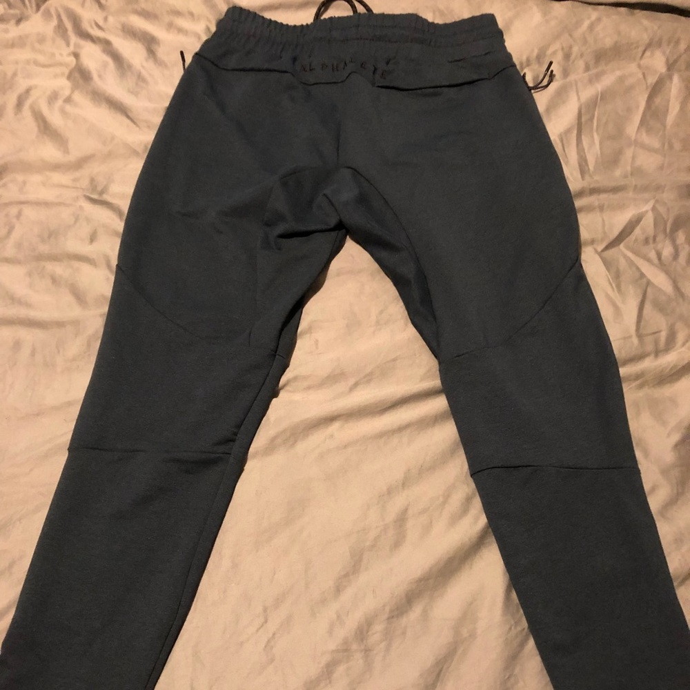 Alphalete joggers